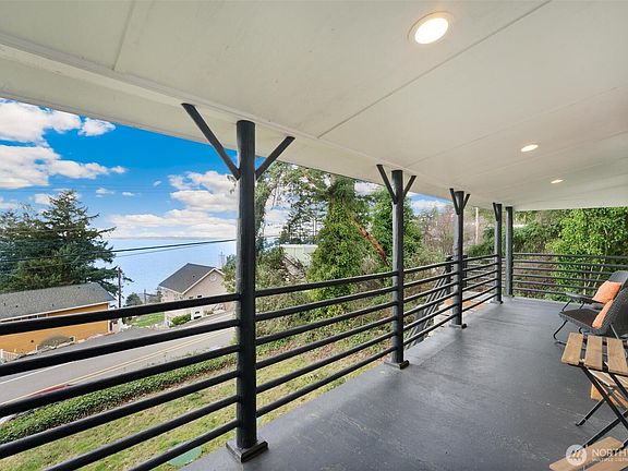 5th image of 350 N Sunset Drive