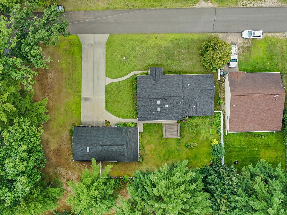 217 Cranberry Ave, Houghton Lake, MI 48629 Zillow