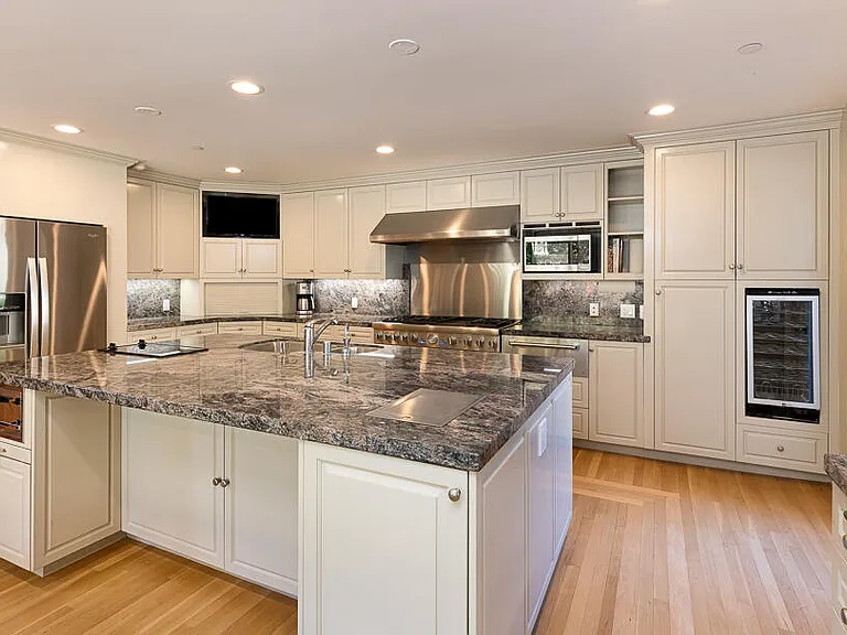 801 Riven Rock Rd — Photo 6