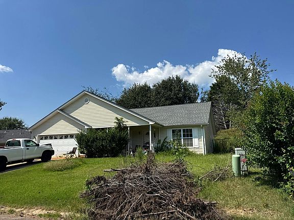 2nd image of 314 W Bushy Hill Dr