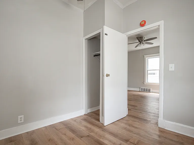 3635 W 46th St #1 — Photo 8