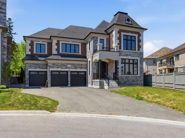 28 Little Celeste Ct, Vaughan, ON L6A 4Z7