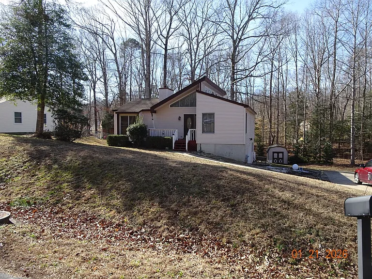 6240 Adams Hunt Dr — Photo 1