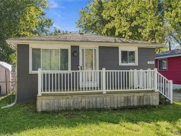 115 Juniata Pl, Buffalo, NY 14210