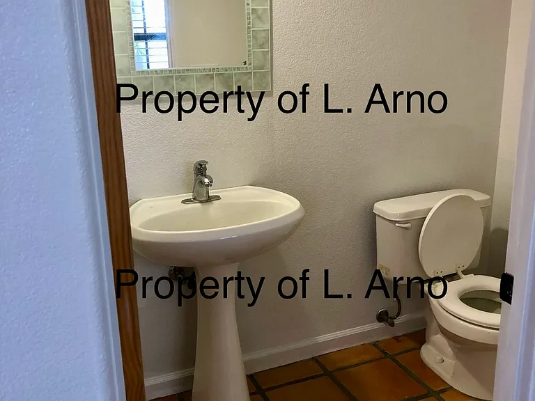1277 Nogal Dr #A — Photo 12