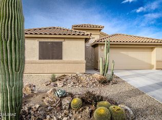1541 N Via Arizpe, Green Valley, AZ 85614