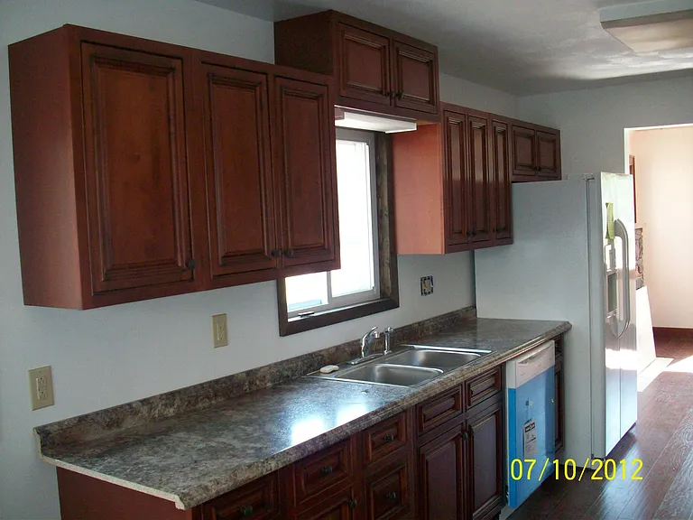 365 1st Ave — Photo 8