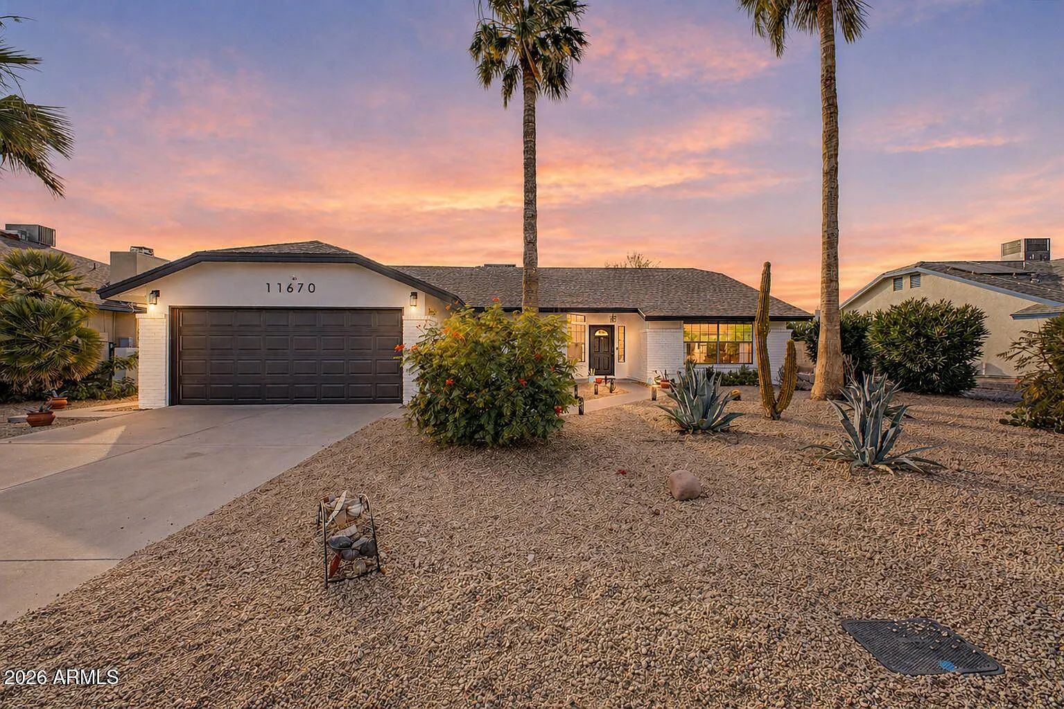 4 bed, 1972 sqft, $5,500 — Photo 1