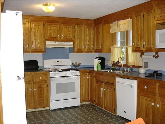 The exceptionally well designed kitchen.