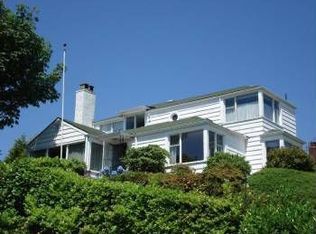 2400 W McGraw St, Seattle, WA 98199