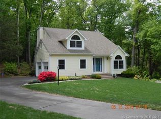 520 River St, Windsor, CT 06095