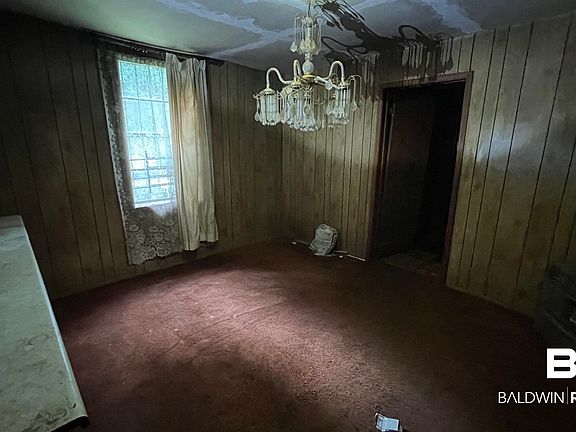 4th image of 712 Tate Ct