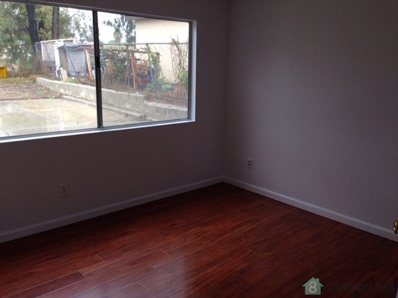 1st image of 5976 Flipper Dr