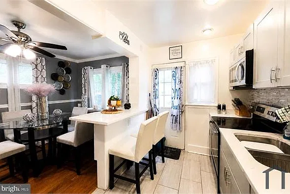 4 bed, 1120 sqft, $2,350 — Photo 1