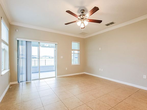 4th image of 2270 Canyon Breeze Ave