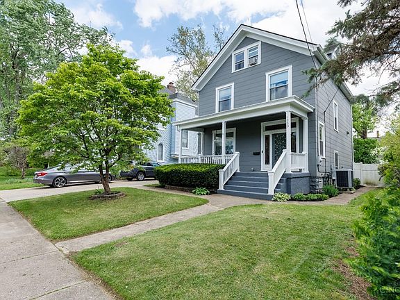2nd image of 1933 Wayland Ave