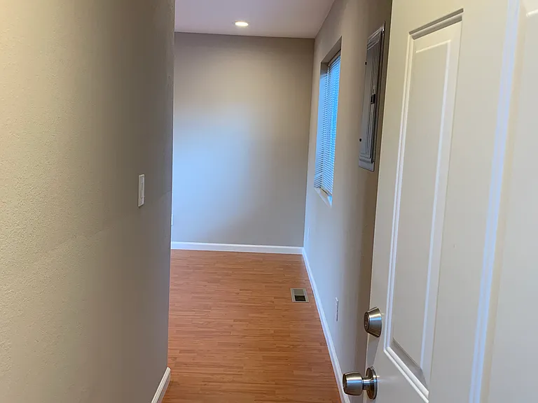 21385 Locust St #1 — Photo 12