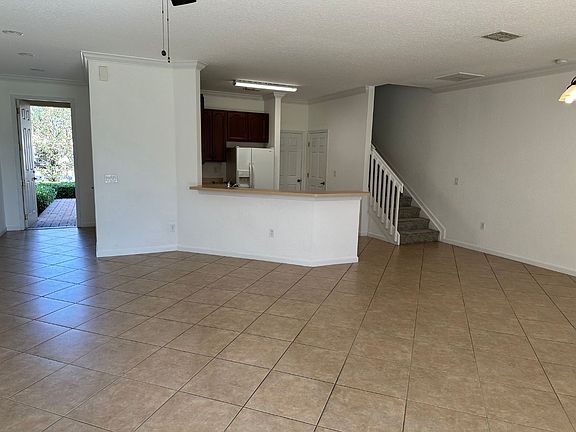 3rd image of 1520 Portofino Meadows Blvd