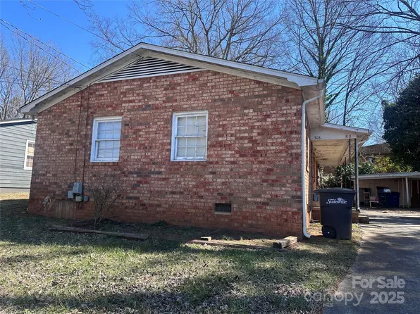 308 Stockton St, Statesville, NC 28677