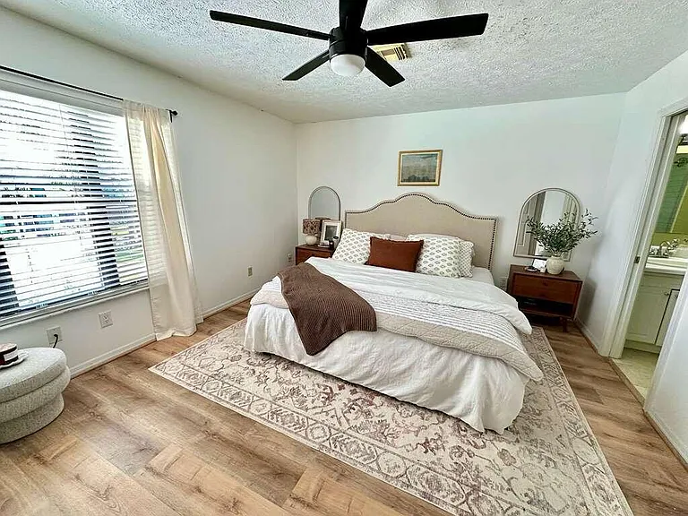 13509 S Indian River Dr #406 — Photo 9