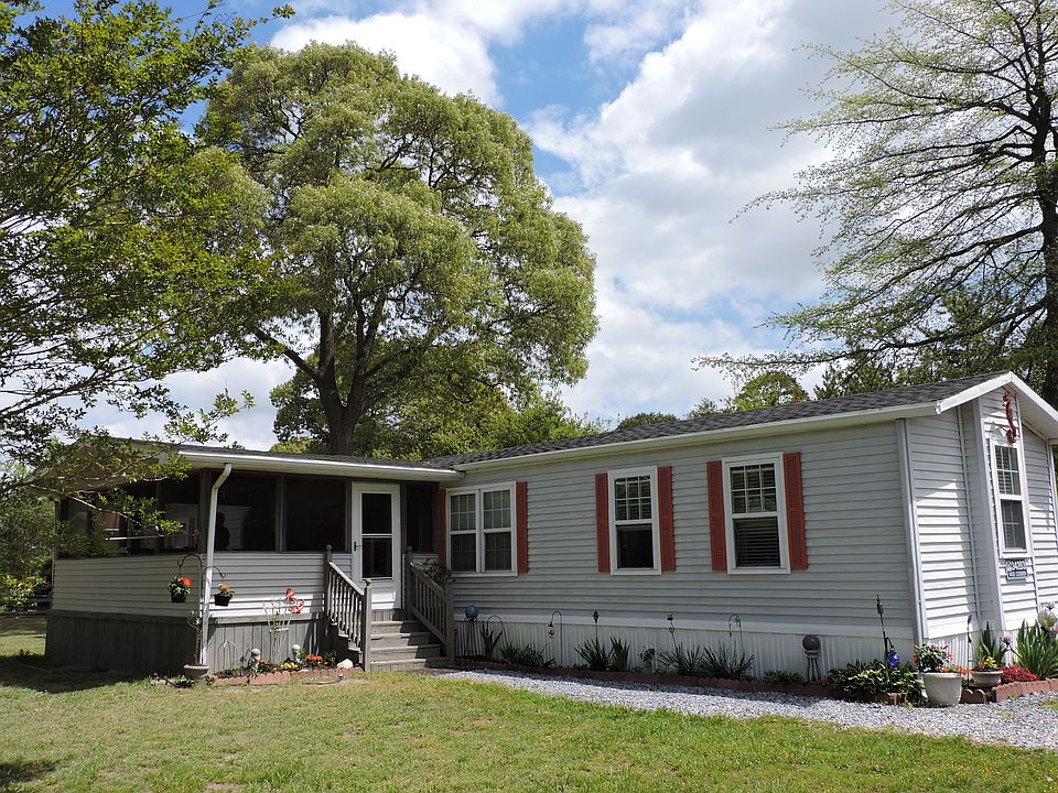 1st image of 34283 Harbor Dr N