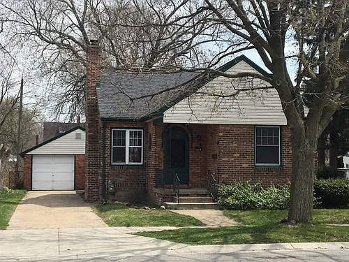 1614 23rd St Photo 1