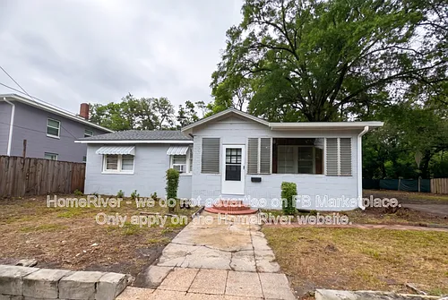 1645 W 17th St #1 Photo 1