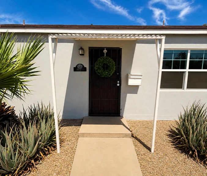 1507 N 15th Ave — Photo 2