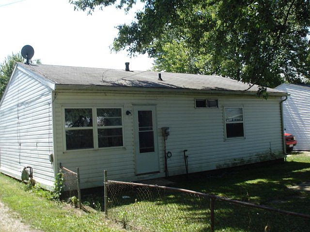 2nd image of 1030 Western Dr
