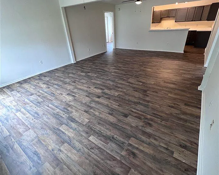 1812 McGregor Ave — Photo 2