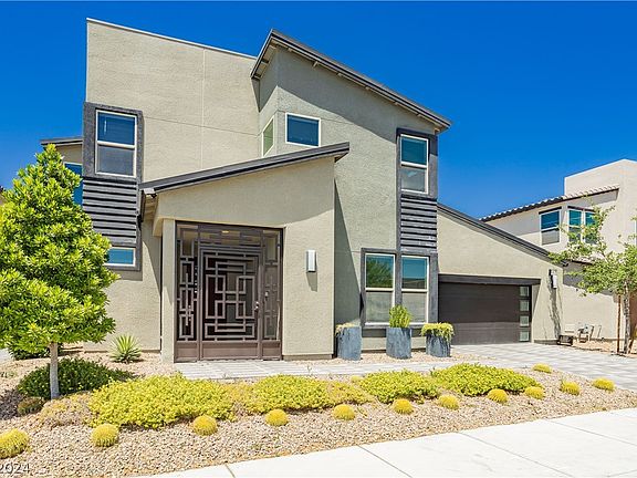 2nd image of 6833 Peakview St