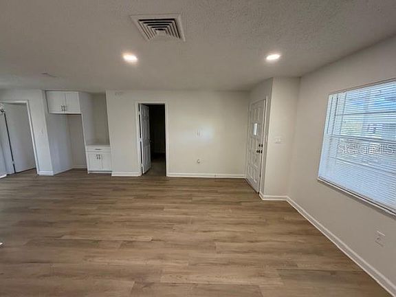 3rd image of 3736 PINE CIRCLE