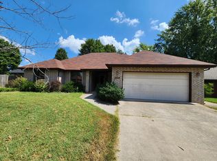 2550 S York Ave, Springfield, MO 65807
