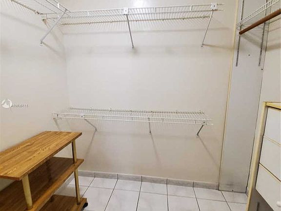 3rd image of 2428 SW 18th St #2430
