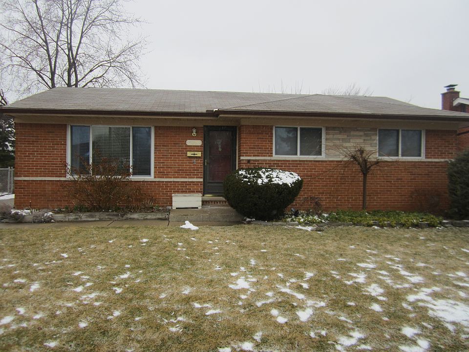 1st image of 31529 Roan Dr