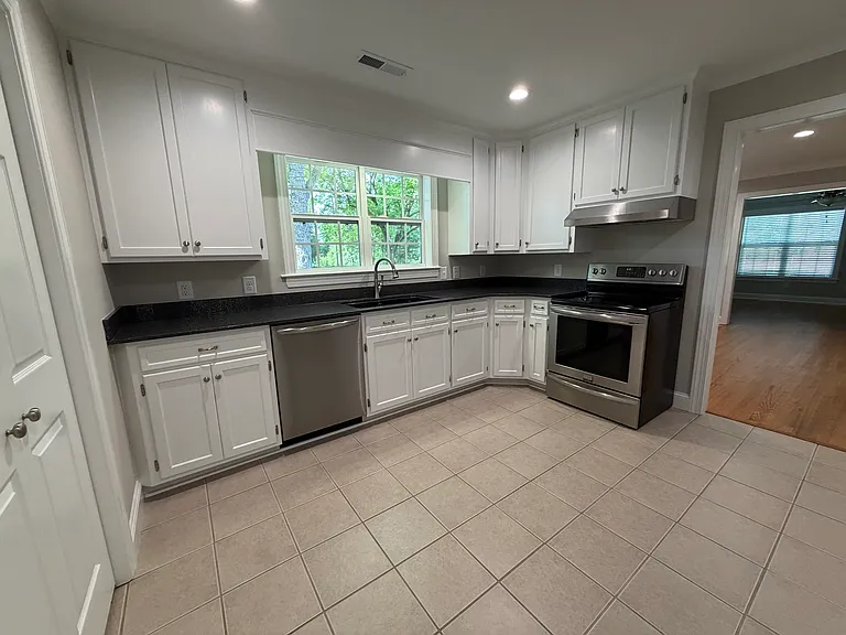 5425 Lower Stone Church Rd — Photo 10