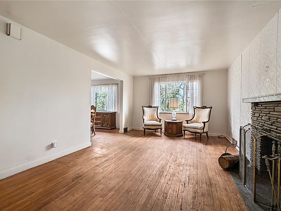 5th image of 246 Byron Rd