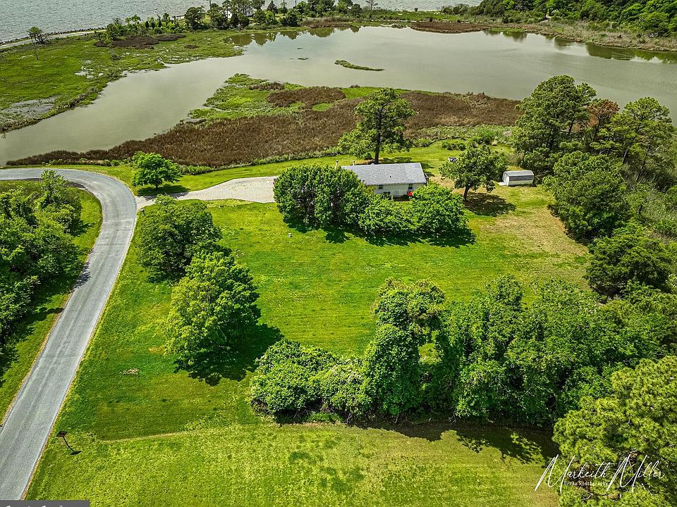 1st image of 23212 Haines Point Rd