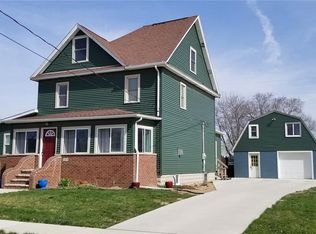 369 E Main St, Marengo, IA 52301