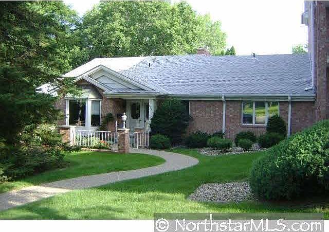 1st image of 695 Wentworth Avenue