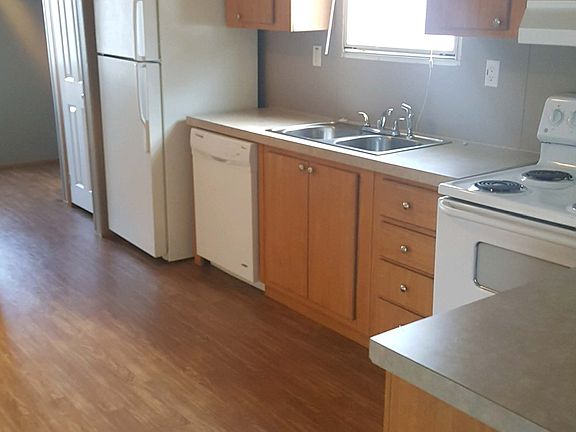 3rd image of 205 Hazelwood Dr Lot 20