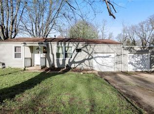 5520 Hardy Ave, Raytown, MO 64133