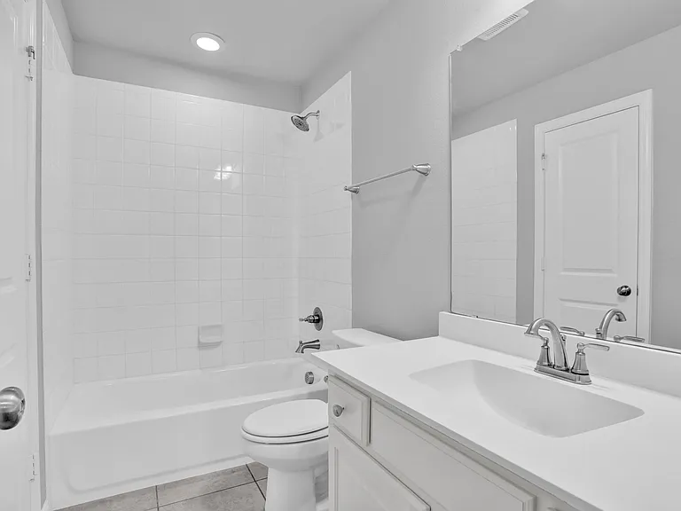 14093 Shiloh Springs Dr — Photo 7