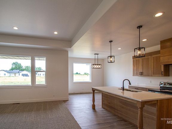 3rd image of 510 Norkotah St