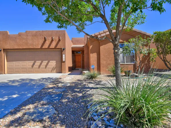 7728 Calle Comodo NE, Albuquerque, NM 87113