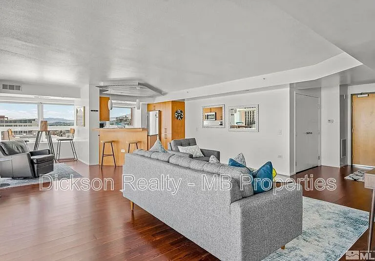 255 N Sierra St #1104 — Photo 3
