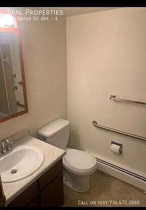 207 Water St #4 — Photo 3
