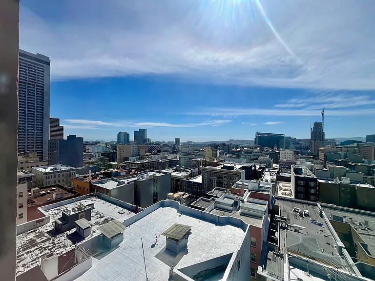 The O'Farrell — Photo 4
