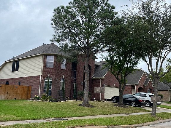 3rd image of 6422 Virginia Fields Dr