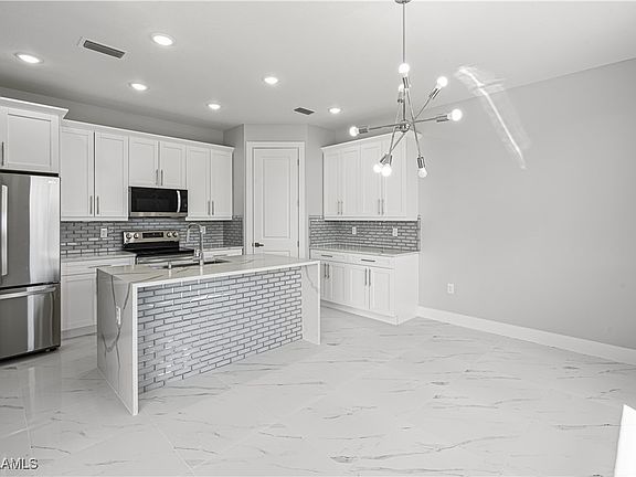5th image of 1213 NW 42nd Ave